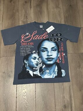 Valley dreams Sade Tour Graphic t-shirt
